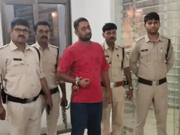 6 माह से फरार वन्य प्राणी तस्कर तौकीर गिरफ्तार