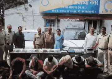 एशिया कप फाइनल पर सट्टा, डेढ़ करोड़ का हिसाब मिला