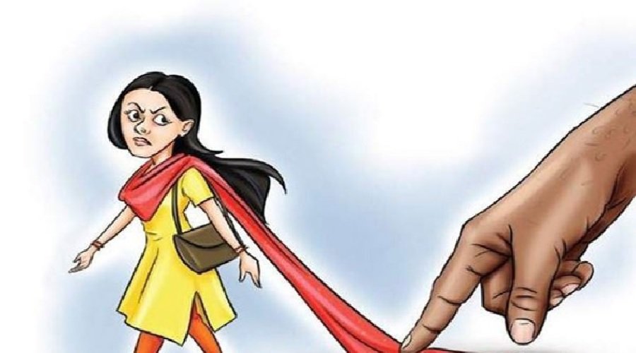 युवती को एक युवक पिछले दो साल से कर रहा था परेशान