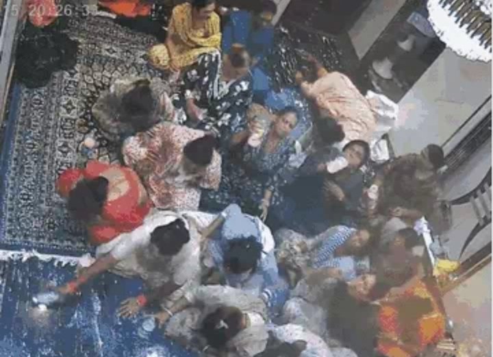 24 किन्नरों ने एक साथ जहर पिया