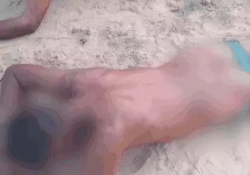 दो युवकों को निर्वस्त्र कर पीटा