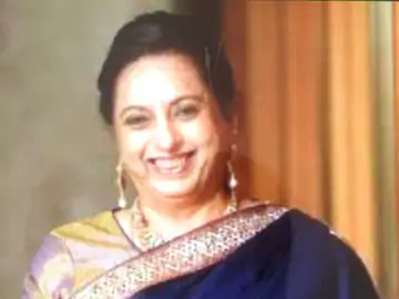 महिला को सम्मोहित कर ठगे गहने