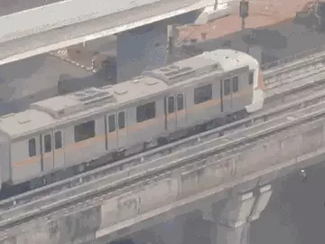 भोपाल मेट्रो में पहली बार बैठे यात्रि