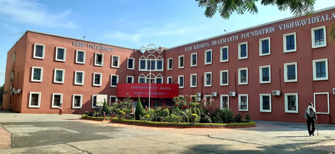 भोपाल में RKDF यूनिवर्सिटी पर राजस्थान पुलिस की सर्चिंग