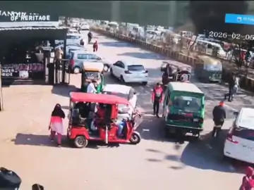 ई-रिक्शा में फिर ‘जेवर चोरी’, दंपती की सूझबूझ से पकड़ा गया संदिग्ध रिक्शा