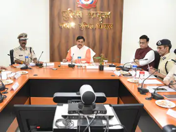 कानून-व्यवस्था पर CM सख्त: “MP शांति का टापू है, खलल डालने वाले नहीं बख्शे जाएंगे