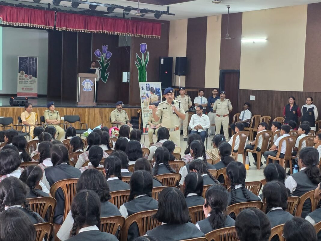 भोपाल देहात: ‘सेफ क्लिक 2.0’ अभियान से साइबर ठगों को मात देने की तैयारी