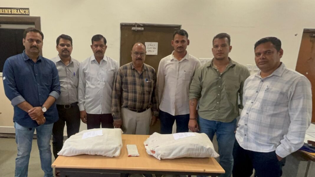 भोपाल: बैरसिया बस स्टैंड के पास से दो किलो से अधिक गांजे के साथ सीहोर के दो तस्कर गिरफ्तार