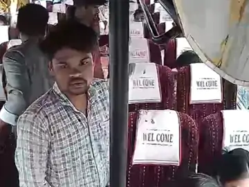 देवरी बस स्टैंड पर युवतियों से अश्लील हरकत: विरोध करने पर जड़े थप्पड़, आरोपी हिरासत में