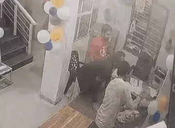 भोपाल: तलैया थाने में बिगड़ी सब-इंस्पेक्टर की तबीयत, साथी पुलिसकर्मियों ने CPR देकर बचाई जान