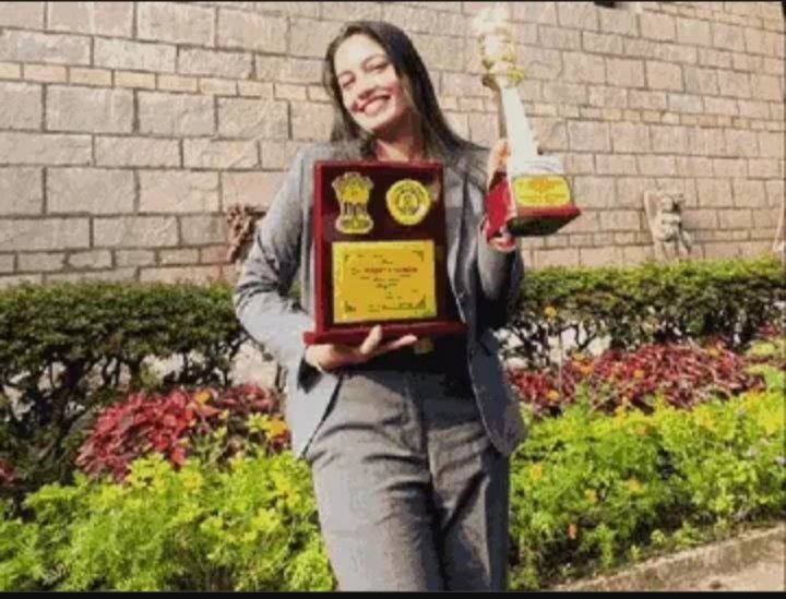 फर्जी ट्रेनी IAS तृप्ति सिंह पर एक और धोखाधड़ी का केस दर्ज, 39.17 लाख ठगे