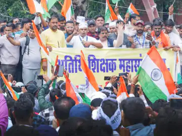 नेटवर्क विहीन स्कूलों के अतिथि शिक्षकों को जल्द मिलेगी राहत, री-ज्वाइनिंग और मानदेय भुगतान की प्रक्रिया शुरू
