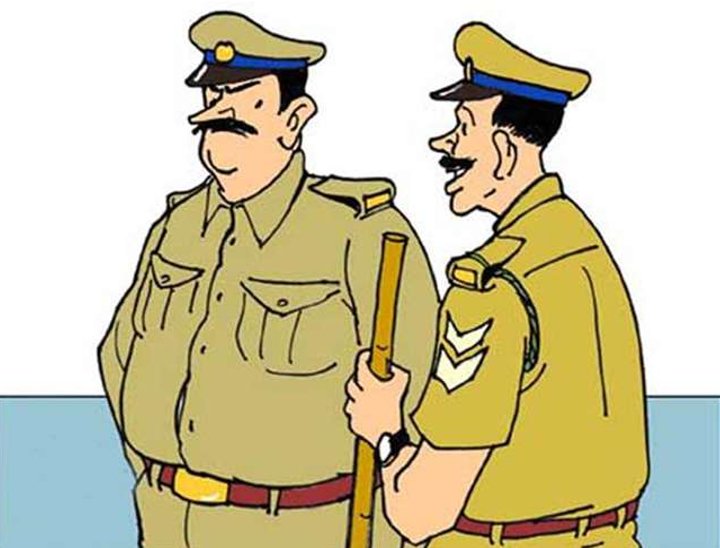 पुलिसकर्मी बनकर होटल में घुसे, धमकाकर ऐंठे 60 हजार; तीन गिरफ्तार