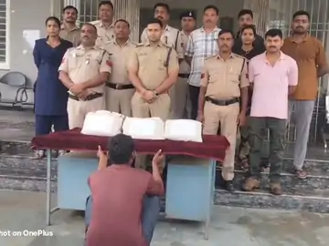 3 किलो गांजे के साथ तस्कर गिरफ्तार, 60 हजार का माल बरामद