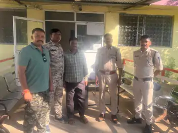परचून दुकान की आड़ में बिक रहा था गांजा, एक किलो से ज्यादा अवैध गांजे के साथ 52 वर्षीय तस्कर गिरफ्तार