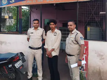 खंडवा: गांजा तस्करी पर पुलिस का शिकंजा, दो अलग-अलग जगहों से तीन आरोपी गिरफ्तार; 1 किलो से ज्यादा गांजा जब्त