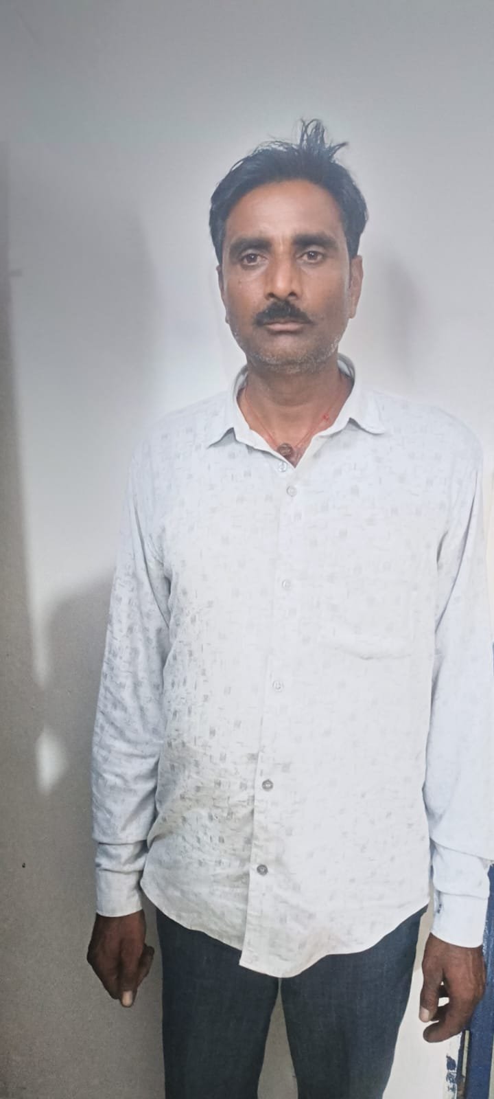 गुनगा थाना क्षेत्र: कृषि भूमि की रजिस्ट्री के नाम पर 30 लाख रुपये ठगने वाला आरोपी गिरफ्तार