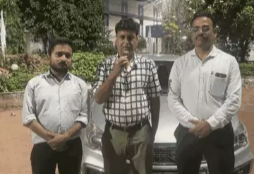 जेपी अस्पताल: डॉक्टरों की भूख हड़ताल दूसरे दिन भी जारी, वेतन और स्टाइपेंड न मिलने पर अड़े चिकित्सक